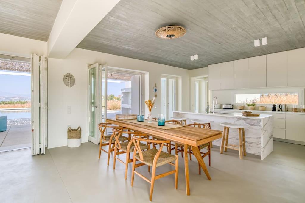 Villa Lampsi - Spacious & Modern Isterni  Экстерьер фото
