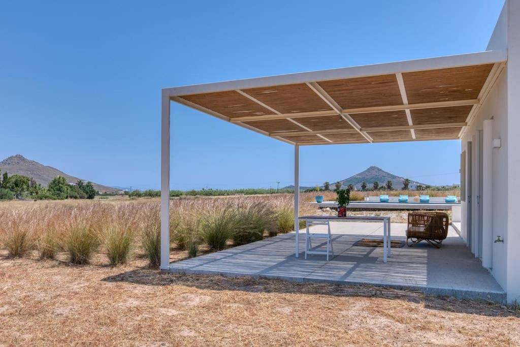Villa Lampsi - Spacious & Modern Isterni  Экстерьер фото