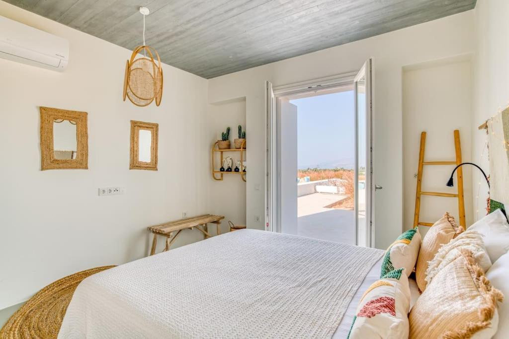 Villa Lampsi - Spacious & Modern Isterni  Экстерьер фото